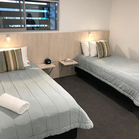 บีชฟร้อนซ์โฮเต็ล Hotel โฮกิทิกา ภายนอก รูปภาพ
